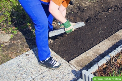 Gehwegplatten verlegen